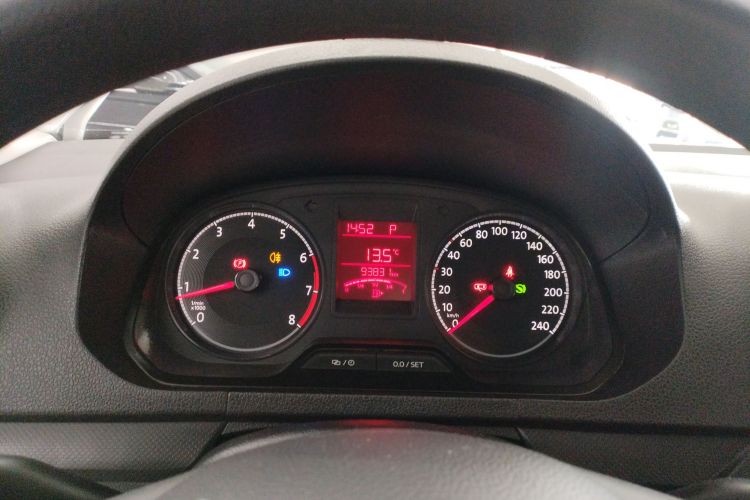 大众 捷达 2017款 1.5L 自动时尚型局部细节14