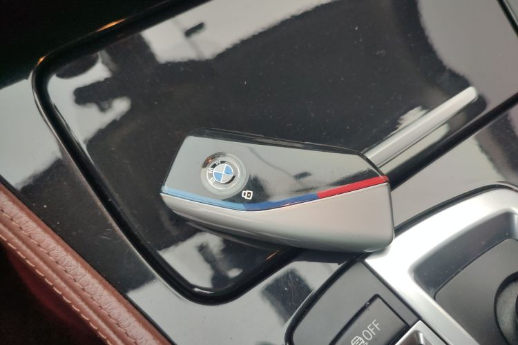 宝马5系 2014款 520Li 典雅型中控内饰11