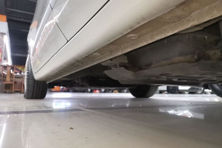 五菱汽车 五菱缤果 2023款 203km 轻享款局部细节9002