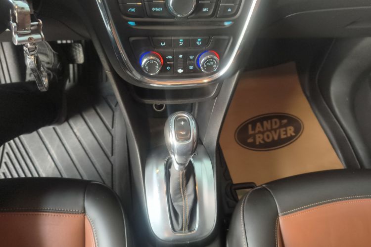 别克 昂科拉 2014款 1.4T 自动四驱全能旗舰型局部细节18