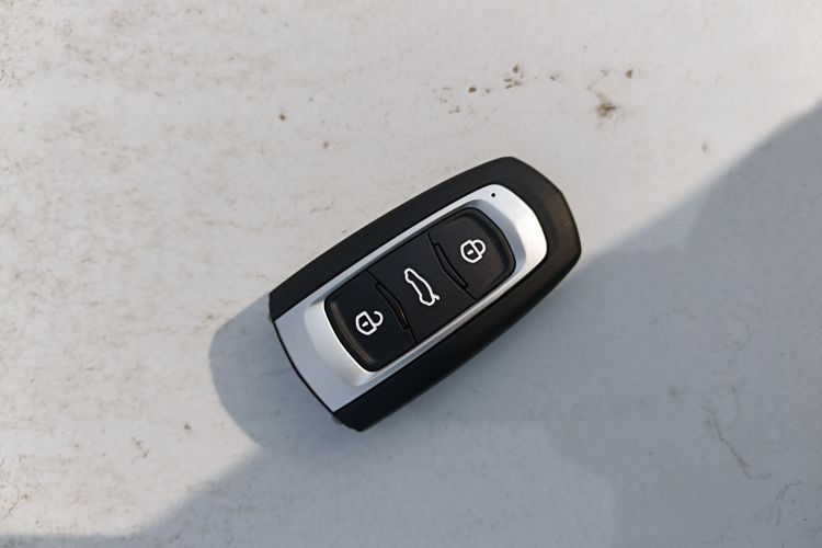 吉利银河 2024款 熊猫mini 200km 耐力熊中控内饰11