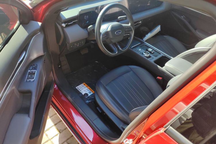 福特 蒙迪欧 2025款 2.0T EcoBoost 至尊型中控内饰20