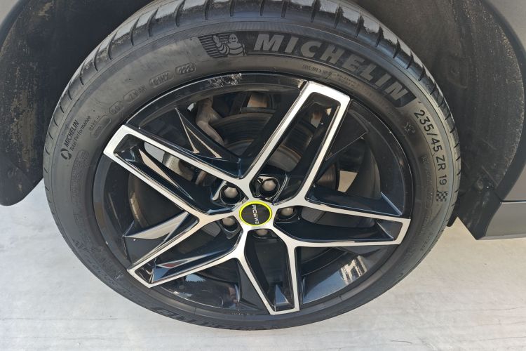 荣威RX5 2021款 PLUS 330TGI 自动国潮智臻版车身外观6004