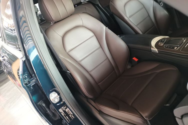 奔驰GLC 2022款 GLC 300 L 4MATIC 动感型臻藏版局部细节41