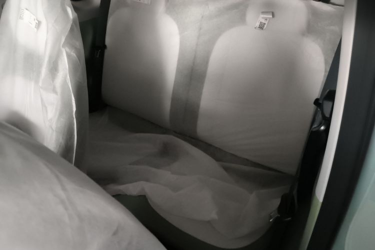 吉利银河 熊猫 2025款 210km 元气熊中控内饰21