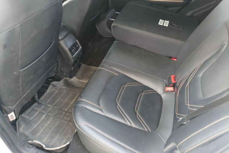 思皓E40X 2021款 金甲版中控内饰21