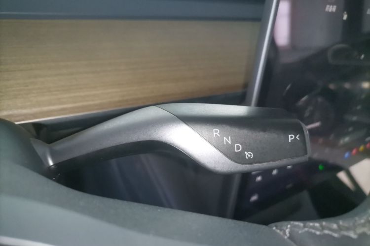 特斯拉 Model Y 2022款 后轮驱动版局部细节18