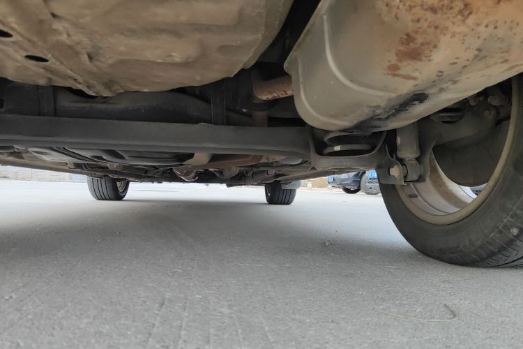 吉利汽车 帝豪GS 2018款 运动版 1.4T 手动领尚型局部细节9009