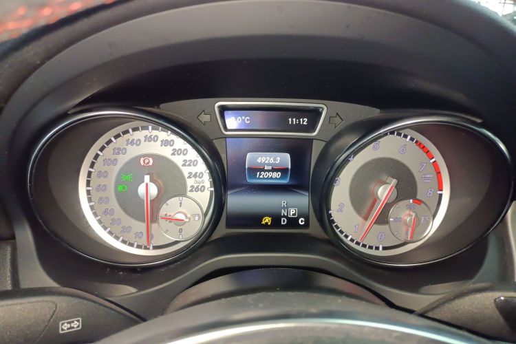 奔驰CLA 2016款 CLA 220 4MATIC局部细节14