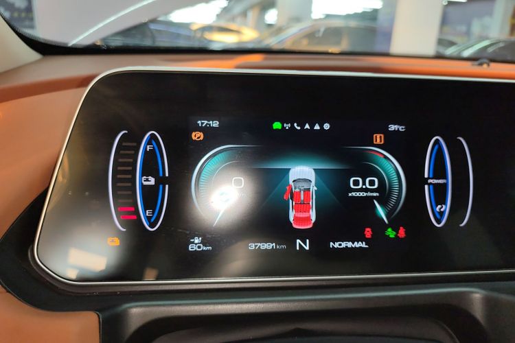 欧拉好猫 2021款 400km标准续航 雅典娜版 三元锂中控内饰14