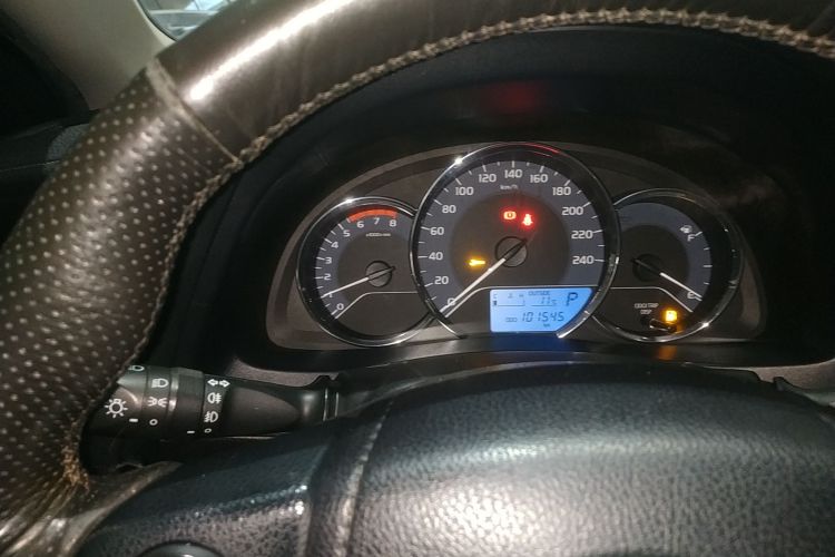 丰田 雷凌 2017款 改款 185T CVT精英版 国V局部细节14