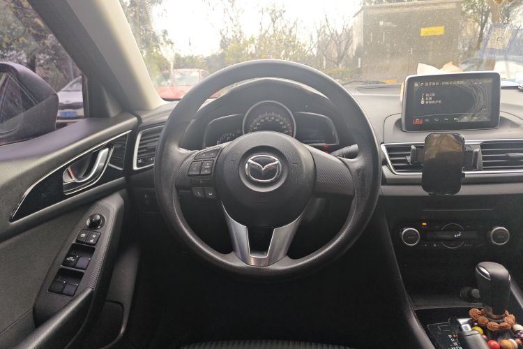 马自达3 昂克赛拉 2016款 三厢 1.5L 自动豪华型中控内饰13