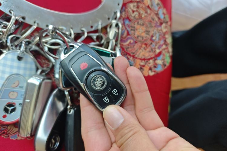 别克 2023款 昂科威S 552T 两驱豪华型中控内饰11