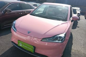 哪吒汽车 哪吒V 2022款 潮 400 Lite 粉色定制款