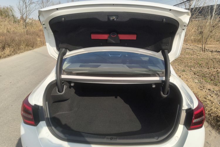 红旗H5 2022款 经典款 改款 1.5T DCT旗韵版局部细节23