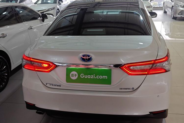 丰田 凯美瑞 2019款 改款 双擎 2.5HG 豪华版车身外观6