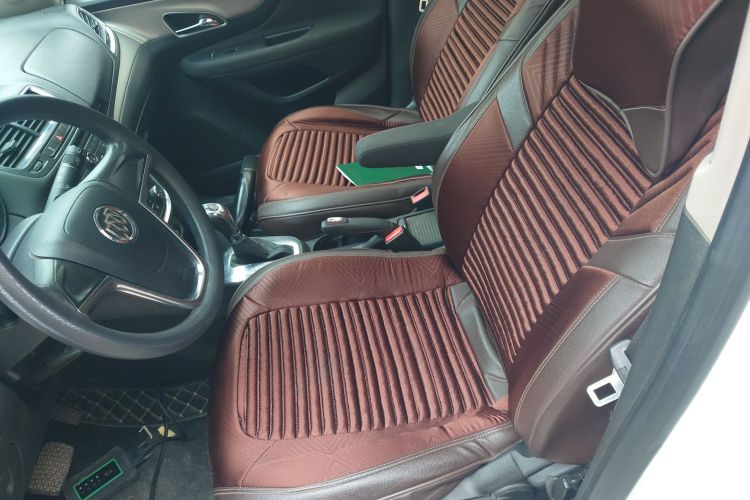 别克 昂科拉 2015款 1.4T 自动两驱都市精英型中控内饰19