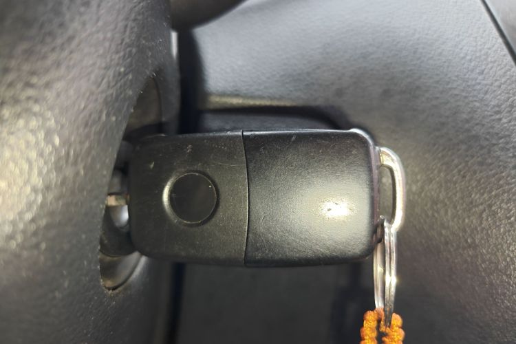 大众 Polo 2014款 1.4L 手动风尚版中控内饰11