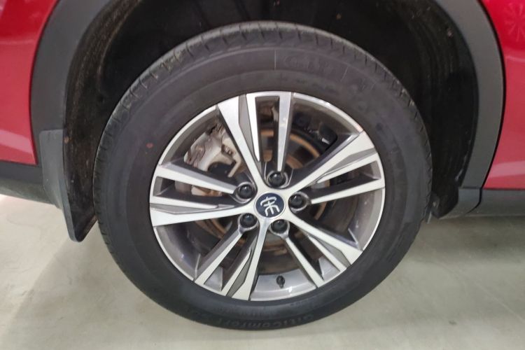 比亚迪 宋Pro 2019款 1.5T 自动精英型车身外观6008