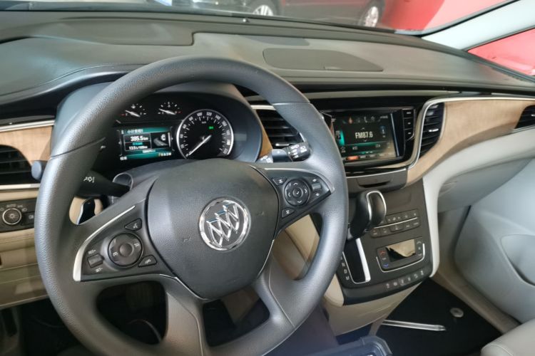 别克GL8 2017款 ES 28T 舒适型 国V中控内饰7002