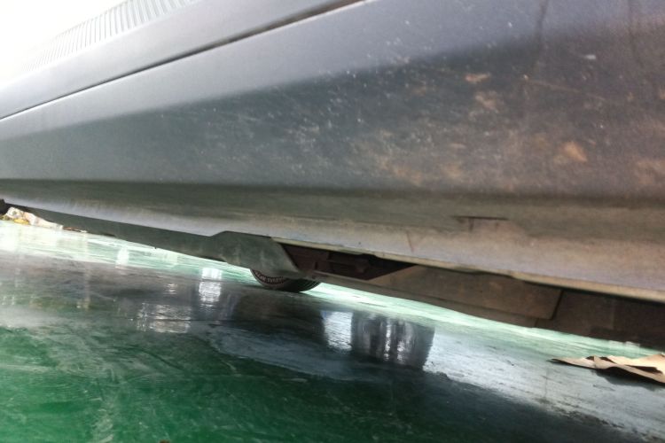 吉利几何E萤火虫 2022款 401KM 玲珑虎 4座机舱底盘29