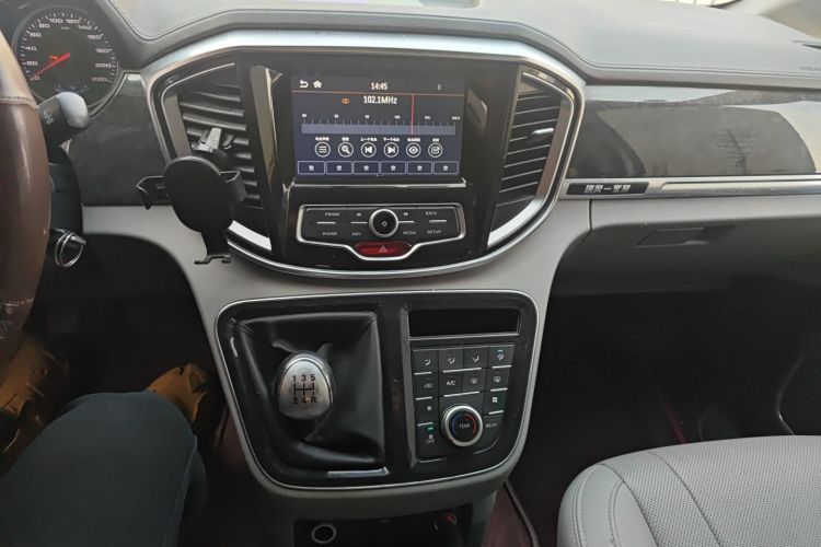 江淮瑞风 瑞风M4 2016款 2.0L 手动豪华智能型中控内饰16