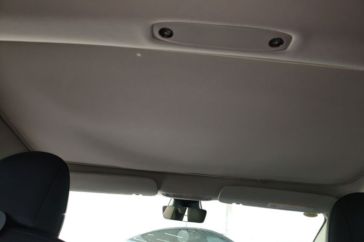 特斯拉 Model 3 2020款 长续航后轮驱动版中控内饰22