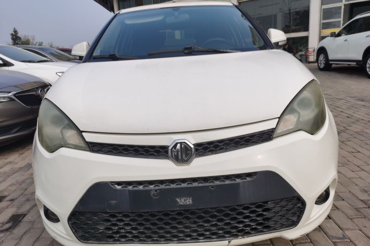 名爵3 2013款 1.5L AMT精英版车身外观2