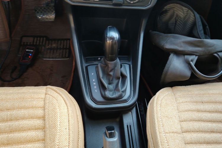 大众 桑塔纳 2019款 1.5L 自动风尚版 国VI中控内饰18