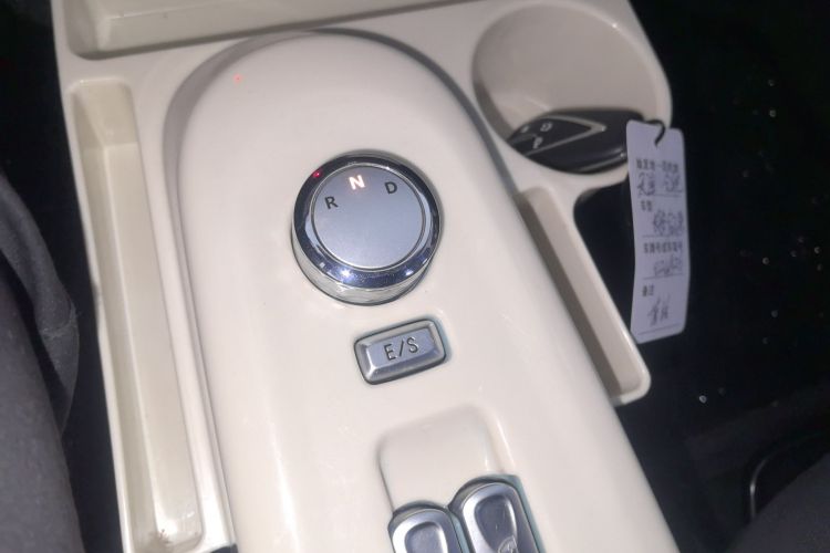 长安启源 长安Lumin 2022款 210km 香甜款局部细节18