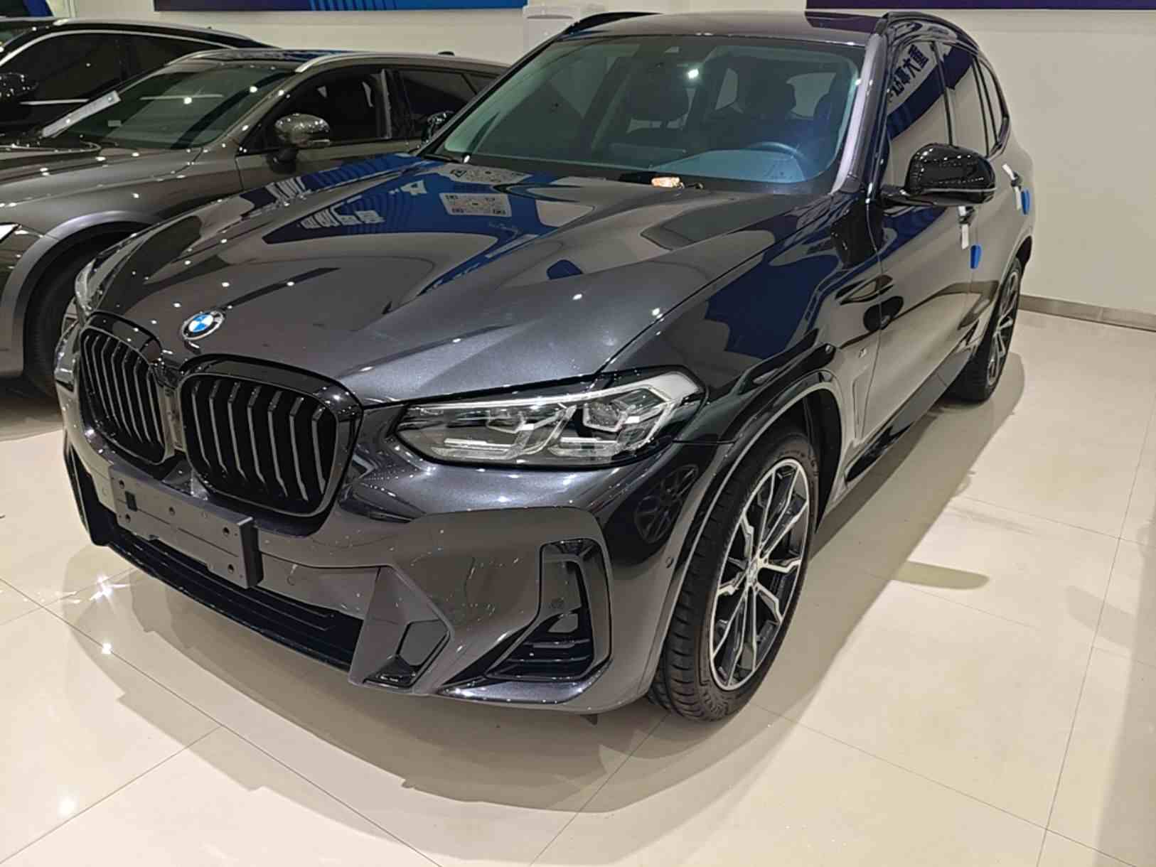 宝马X3 2023款 改款 xDrive30i 领先型 M曜夜套装(2)