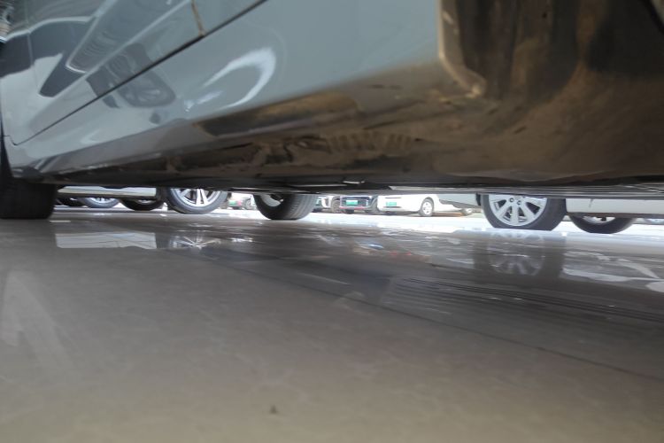 宝马5系 2018款 530Li 领先型 豪华套装局部细节9001