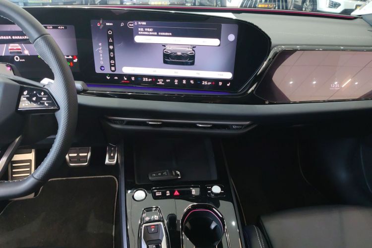 奥迪A5L Sportback 2026款 TFSI 150kW 尊享quattro型中控内饰16