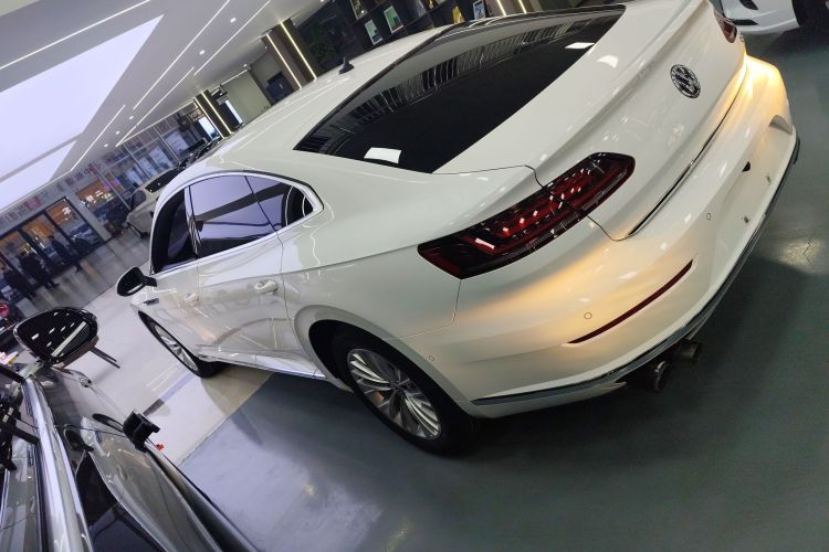 一汽-大众CC 2020款 330TSI 魅颜版 国VI车身外观4