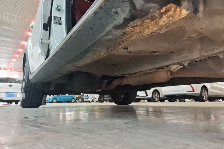 荣威RX5 2016款 30T 四驱自动互联网智尊版局部细节9001