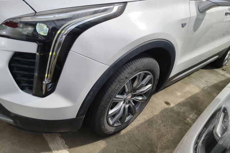 凯迪拉克XT4 2021款 28T 两驱领先型车身外观6007