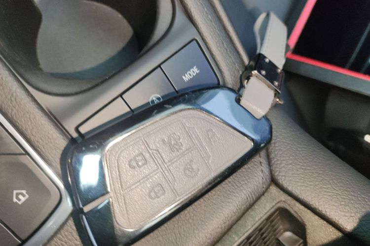 凯迪拉克XT4 2024款 28T 两驱豪华型中控内饰7001