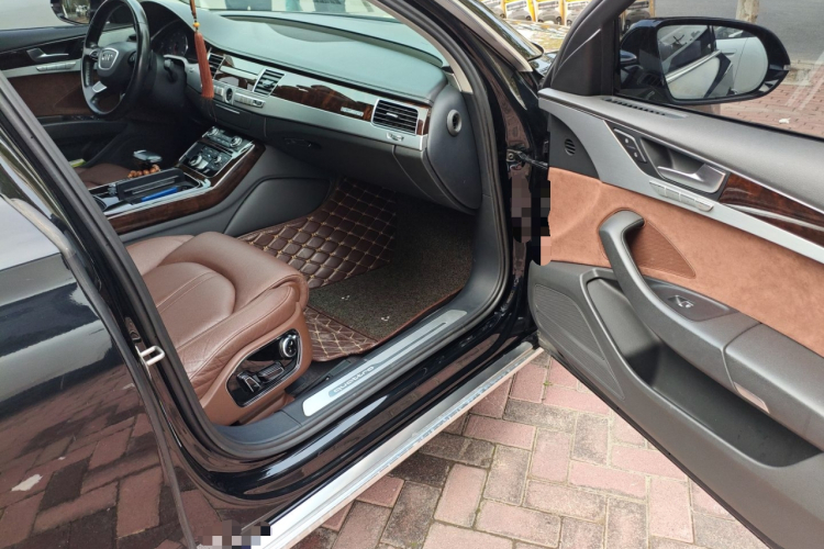 奥迪A8 2016款 A8L 45 TFSI quattro舒适型局部细节9005