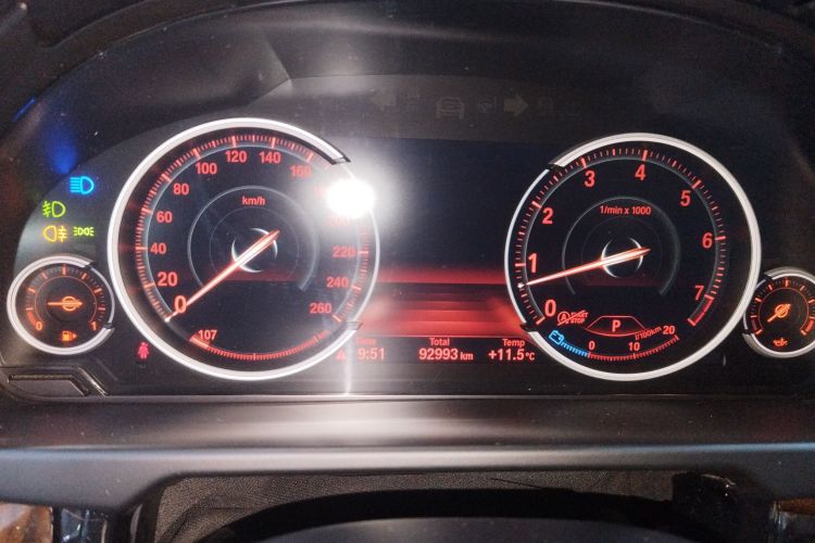 宝马X5(进口) 2018款 xDrive35i 典雅型局部细节14