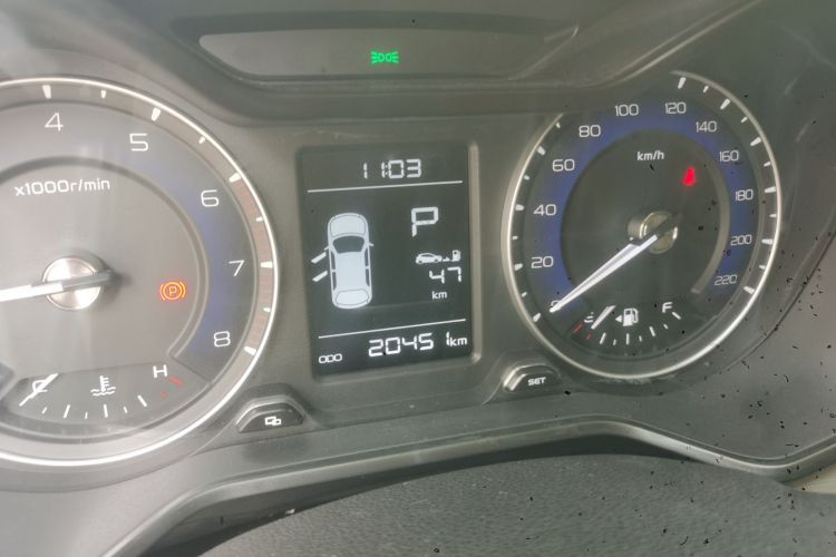 吉利汽车 远景X3 2020款 1.5L CVT尊贵型中控内饰14