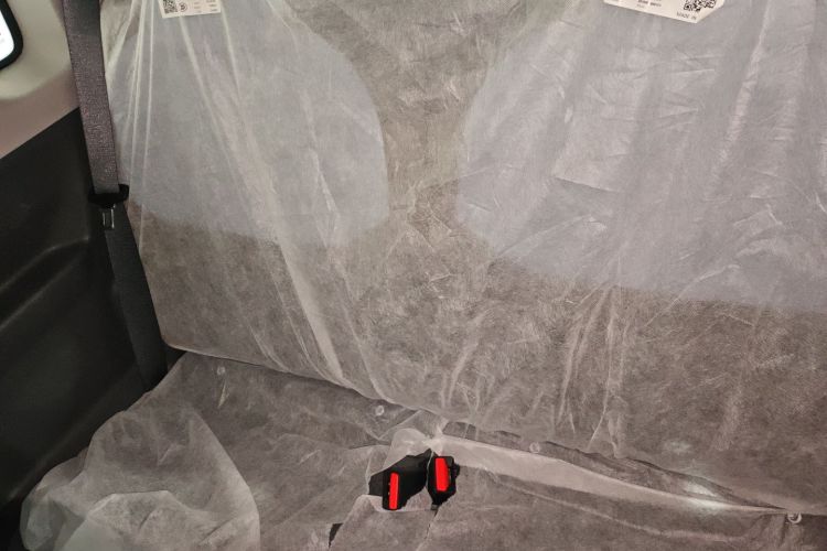 吉利银河 2024款 熊猫mini 200km 耐力熊中控内饰21