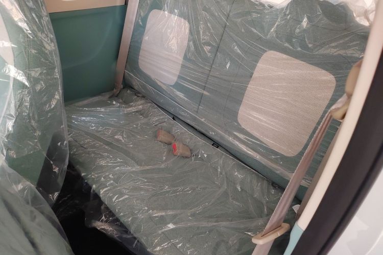 凌宝汽车 凌宝uni 2025款 微甜版 11.52kWh中控内饰21