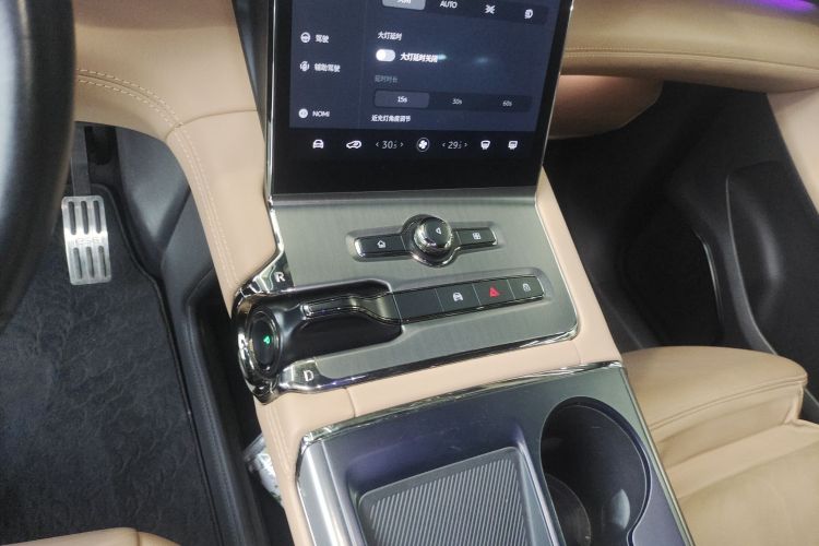 蔚来ES6 2019款 420KM 运动版局部细节18