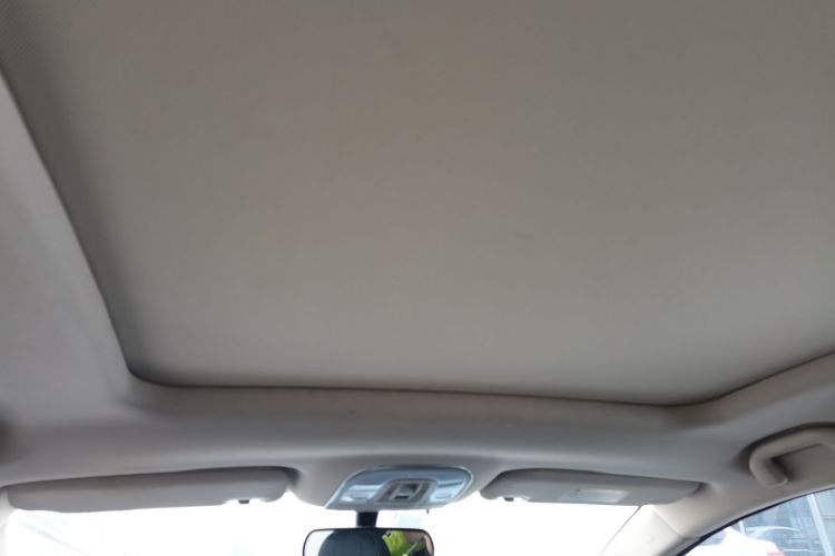 比亚迪 宋MAX 2017款 1.5T 自动智联尊贵型 7座中控内饰22