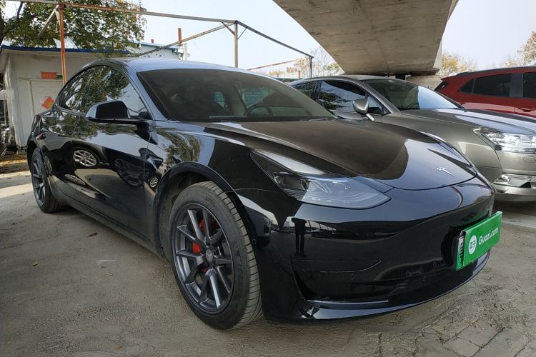 特斯拉 Model 3 2022款 后轮驱动版车身外观3