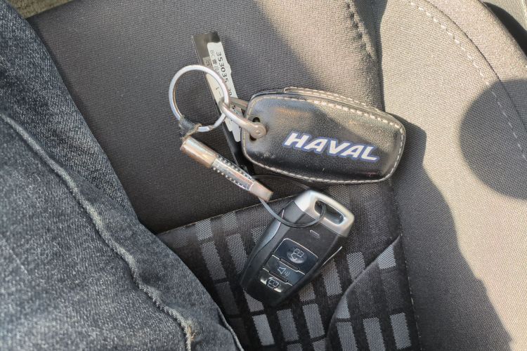 哈弗H2 2018款 创享版 蓝标 1.5T 手动两驱时尚型中控内饰11