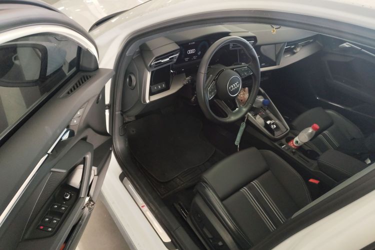 奥迪A3 2023款 改款 Sportback 35 TFSI 时尚运动型中控内饰20