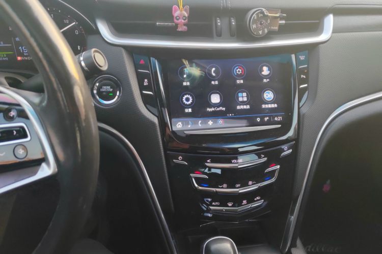 凯迪拉克XTS 2018款 28T 精英型中控内饰16