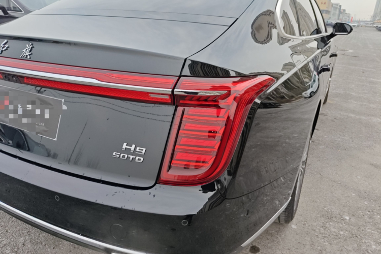 红旗H9 2021款 2.5T 公务版车身外观6006