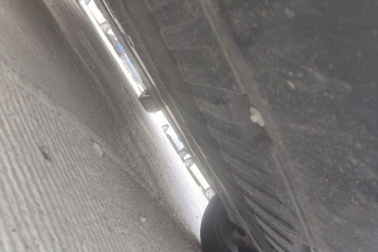 奔驰EQE SUV 2024款 500 4MATIC 豪华版局部细节9008